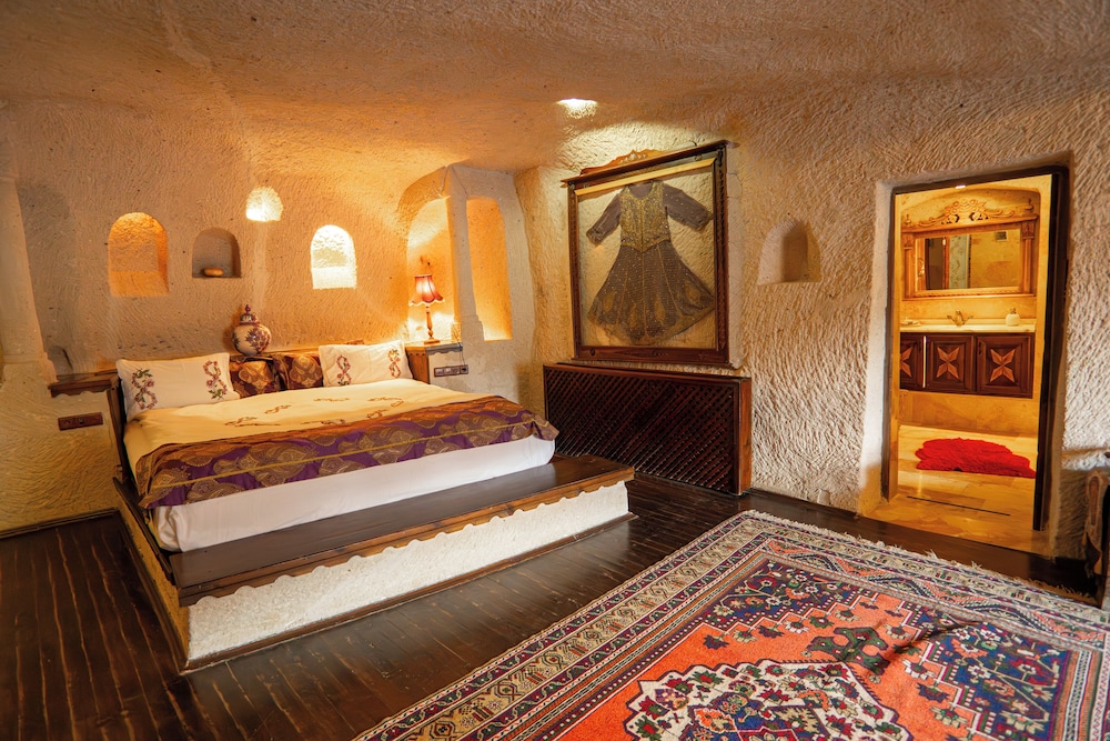 Nest, Suite, King Bed