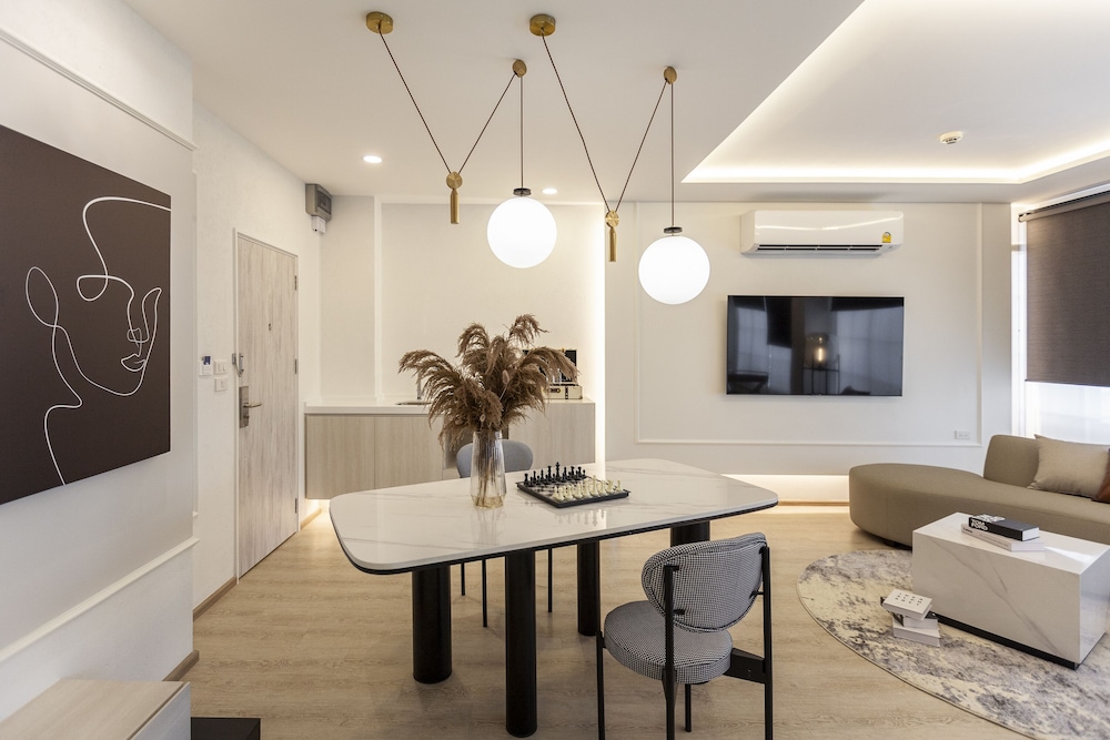 R2 Hotel Chiangmai 27/50