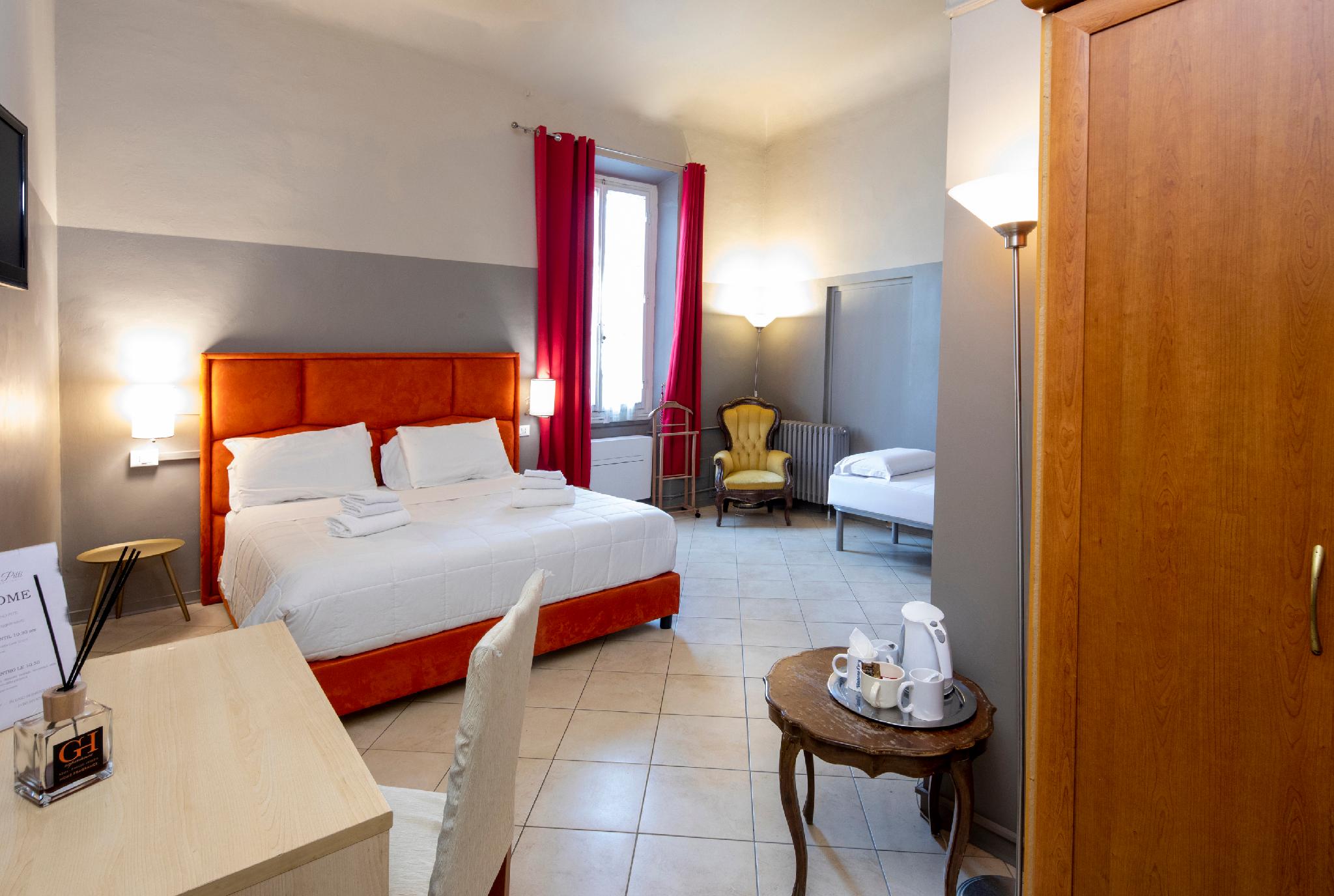 غرفة ثلاثية