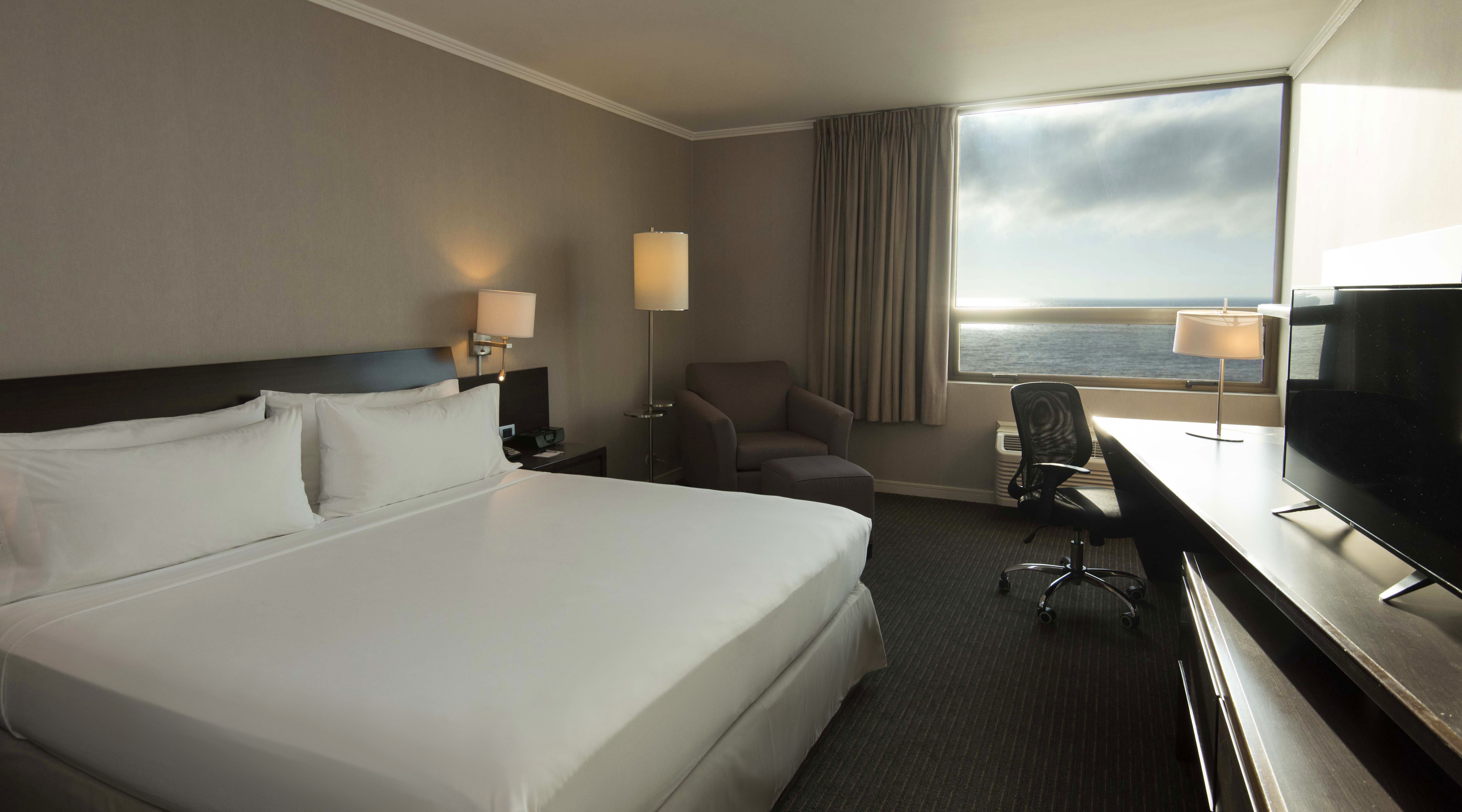 HOLIDAY INN EXPRESS ANTOFAGASTA 21/66