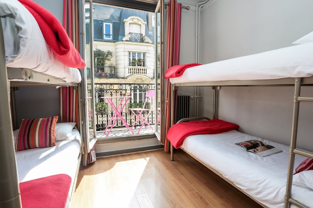 Avalon Cosy Hotel Paris Gare du Nord 11/50