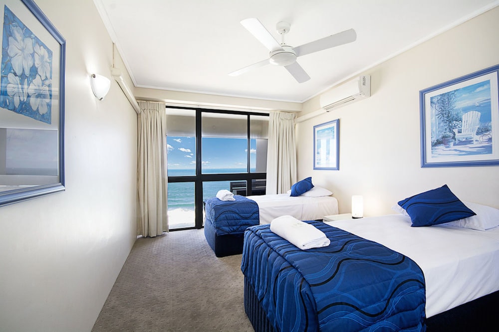 Clubb Coolum Beach Resort 9/65