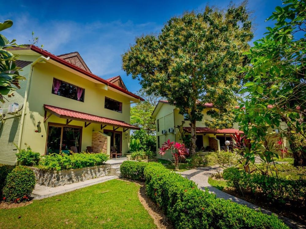 Beringgis Beach Resort Spa 40/50