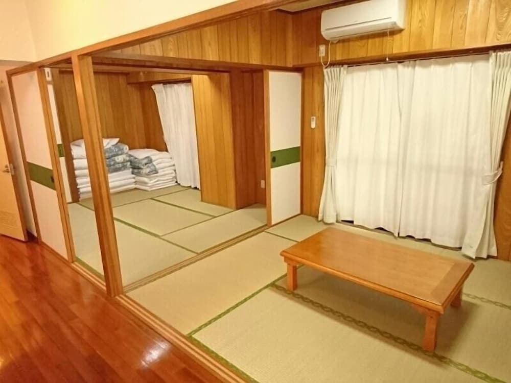 Kokusai Towns Inn 34/72