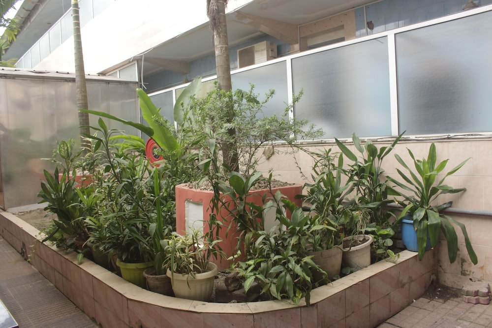 Somatel Hotel 25/28