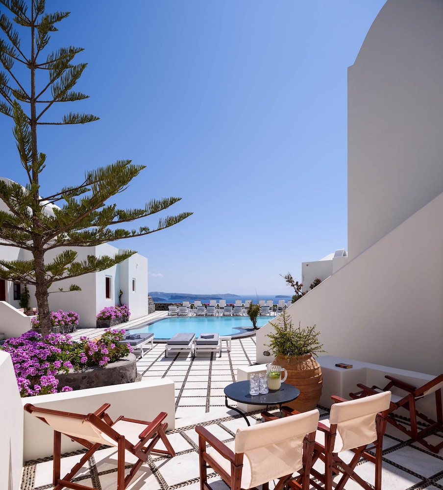 Nikos Villas 45/50