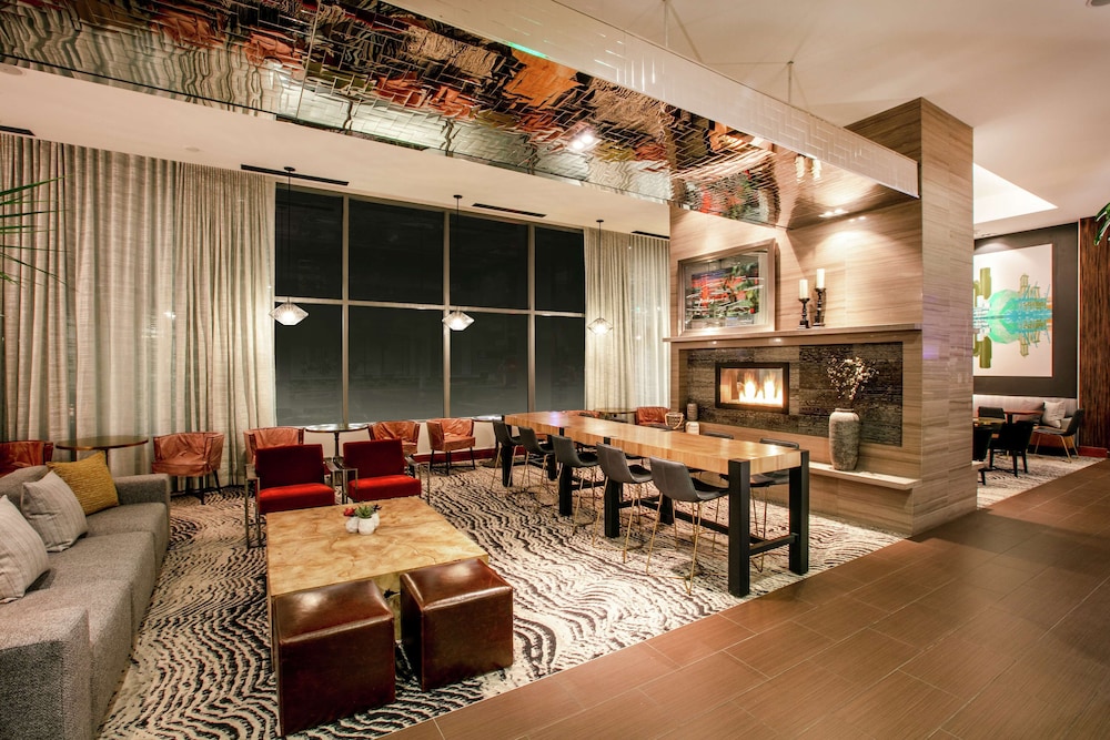 Hilton Garden Inn Seattle Downtown 46/80
