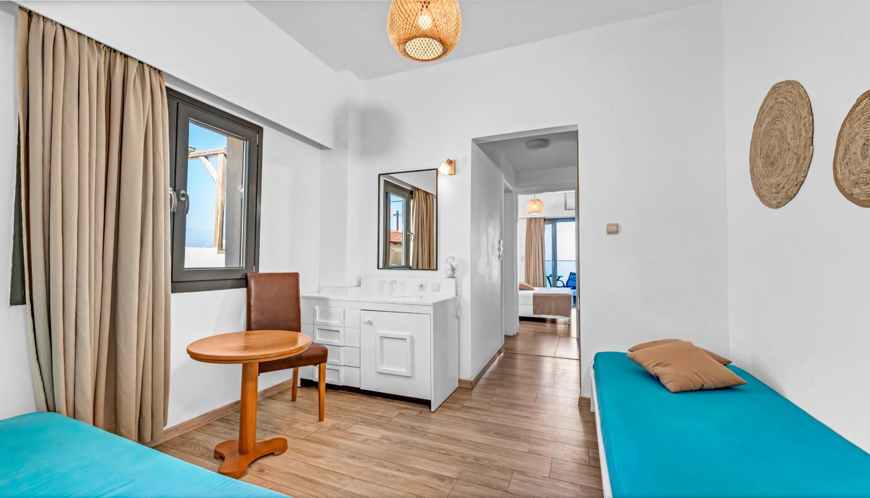 1 Bedroom, Family, Living Area, Sunset Beach Hotel 4/10