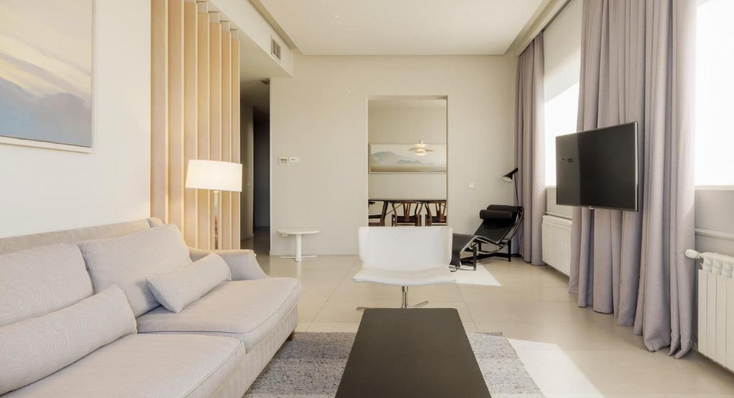 Regente Hotel 55/79