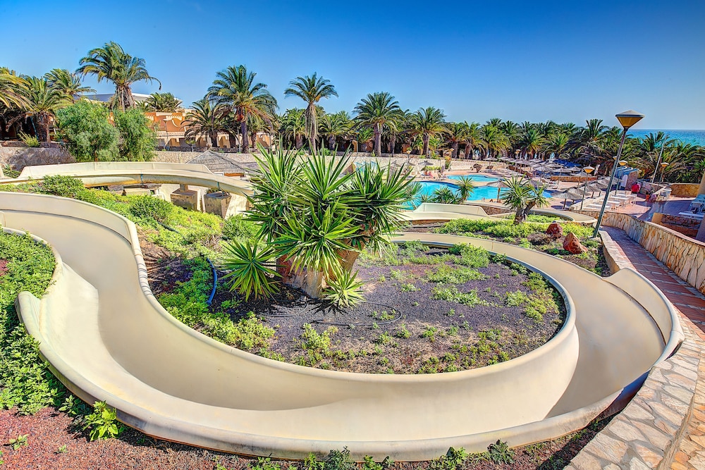 SBH Monica Beach Resort 34/47