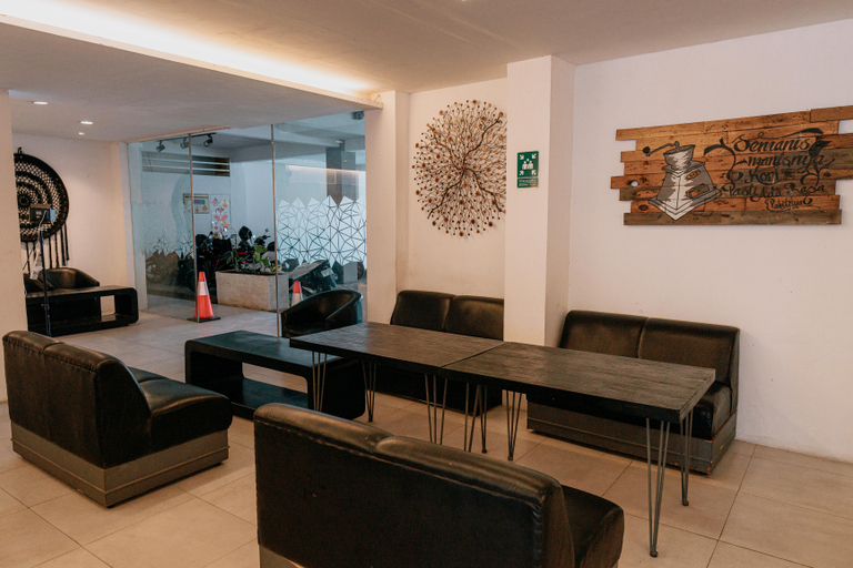 Sentral Boutique Hotel Kediri 8/10