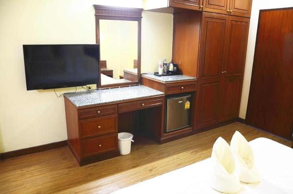 Hua Lin Inn 23/25