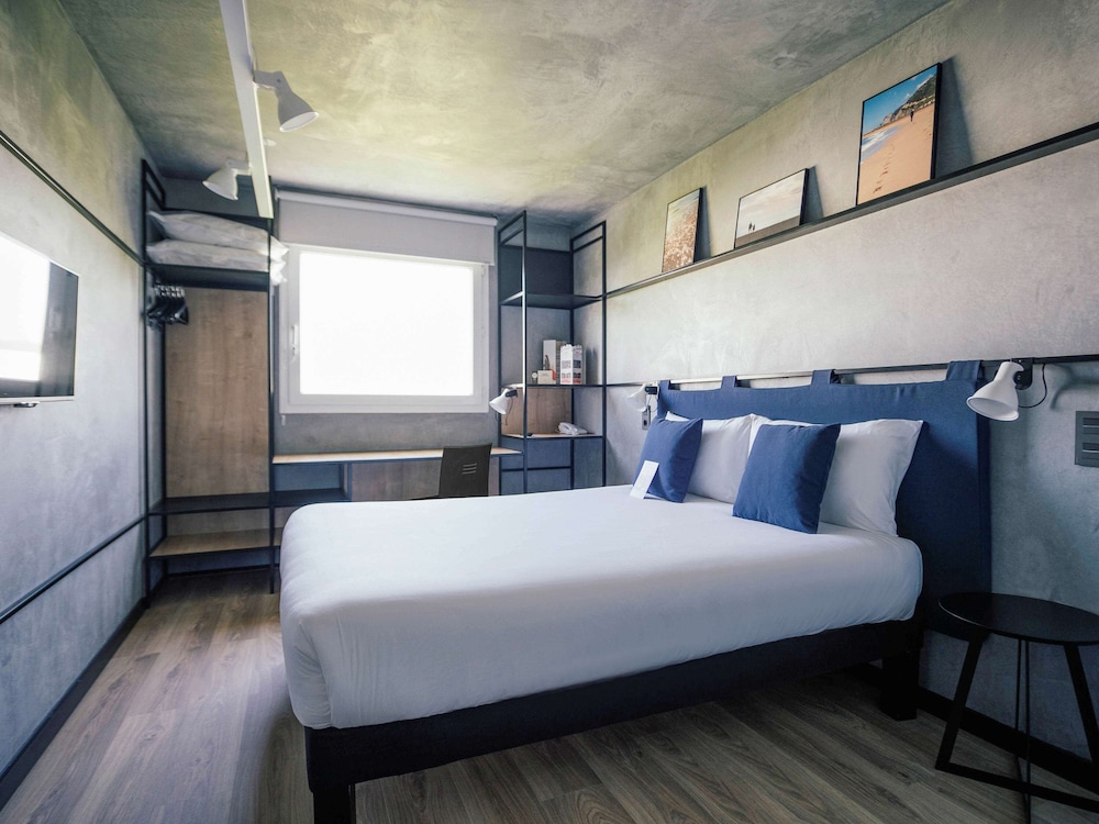 ibis Barcelona Castelldefels 19/79