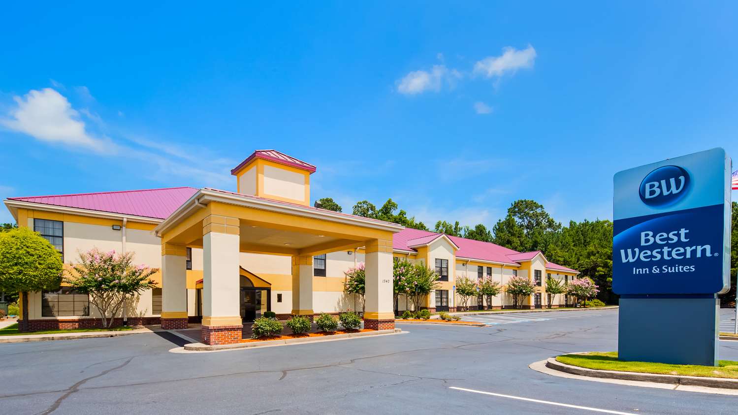 Best Western Hiram Inn & Suites 30/30