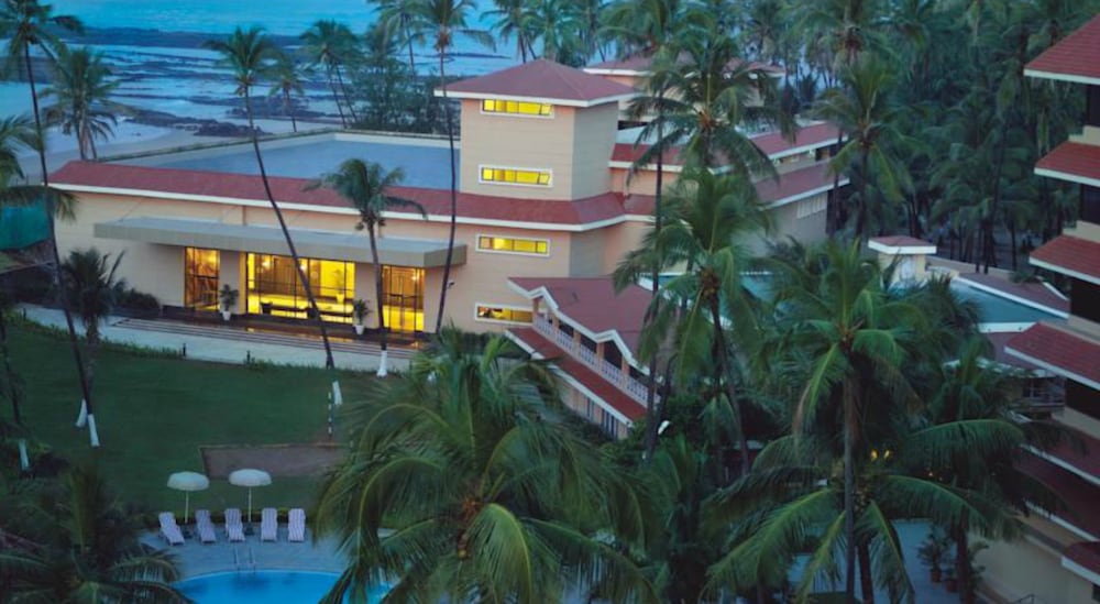 The Retreat Hotel And Convention Centre 3/50
