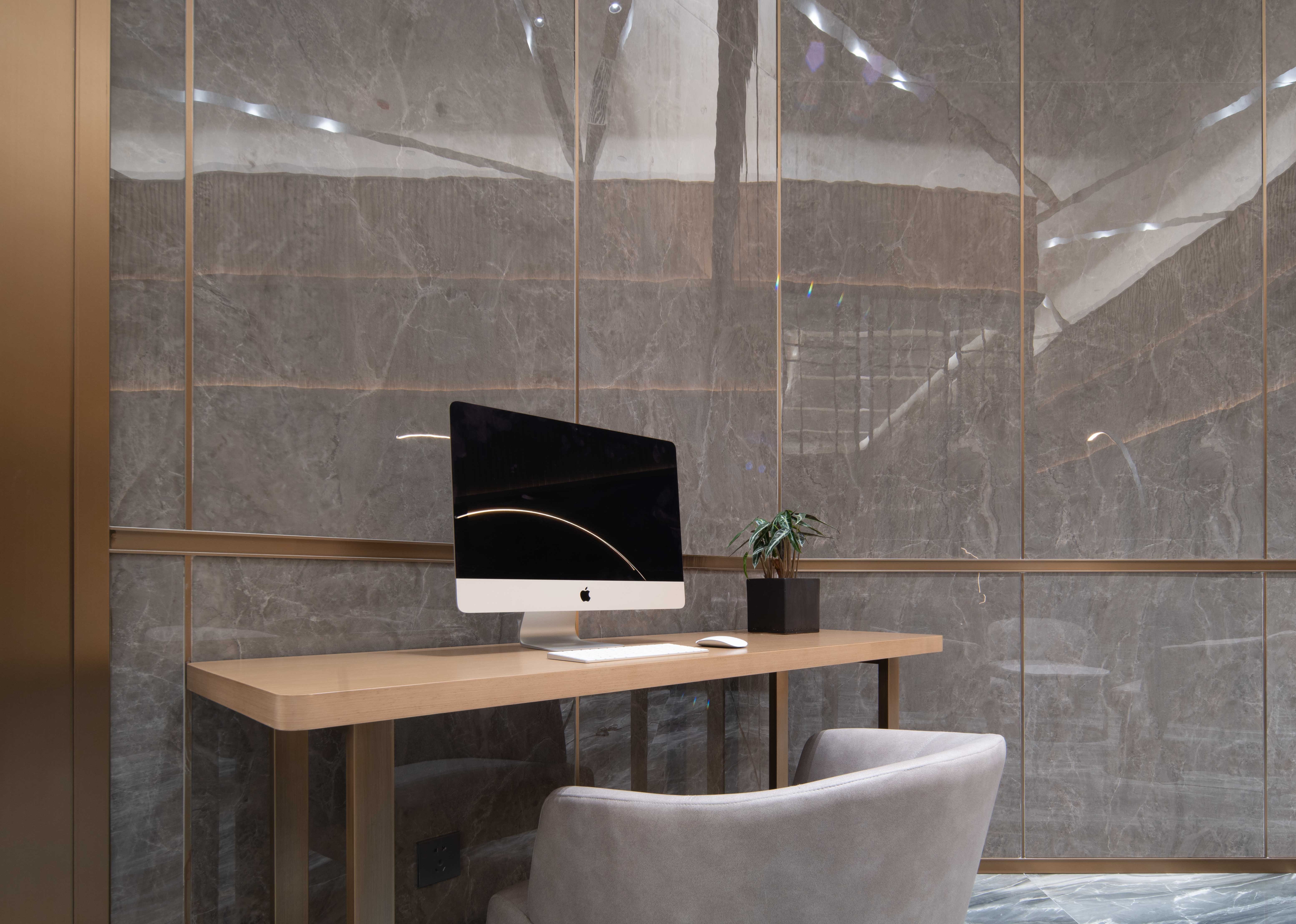 Holiday Inn Express Nanchang Bayi Square 21/27