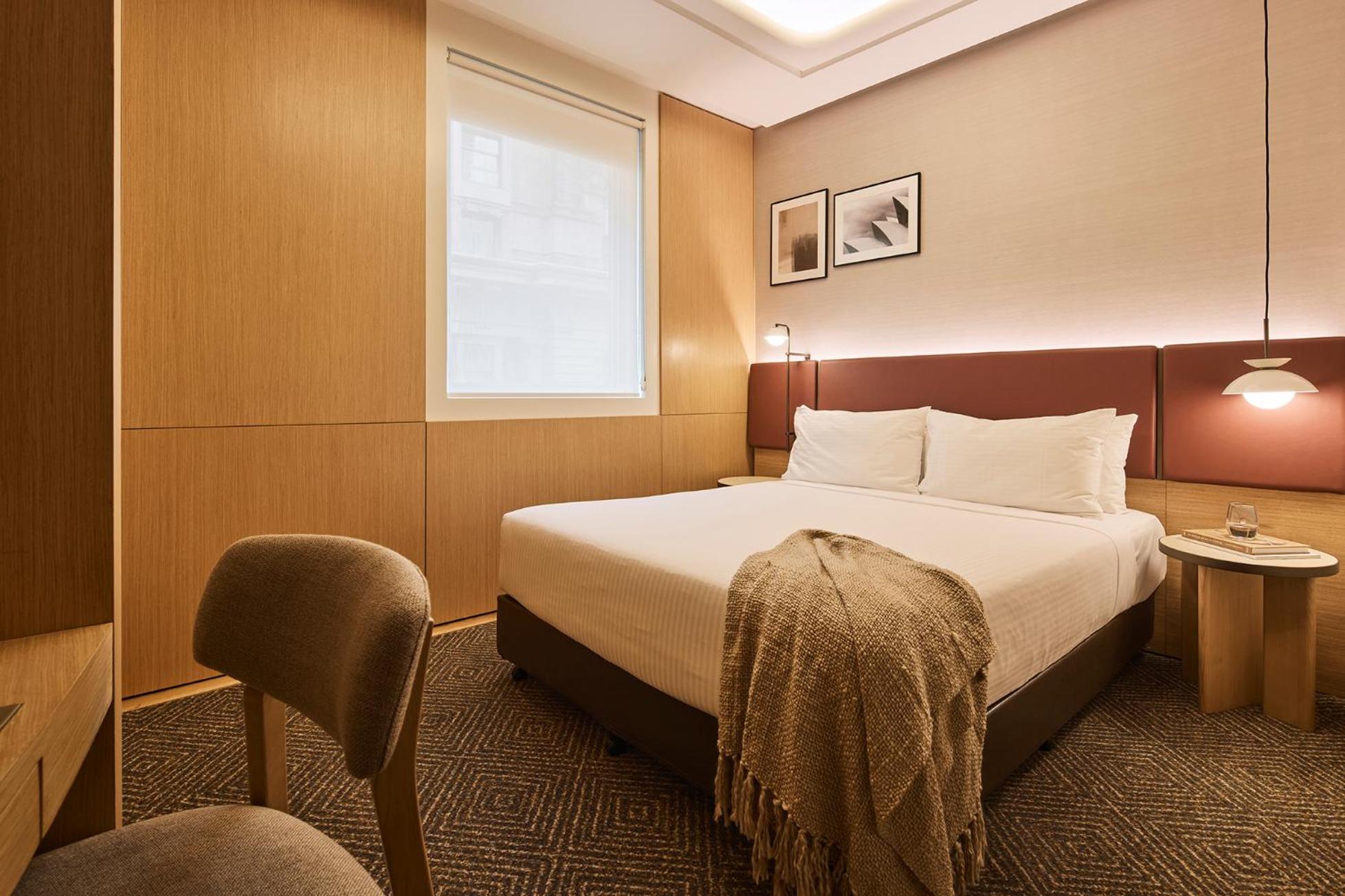 Deluxe, King Bed, Queen Bed