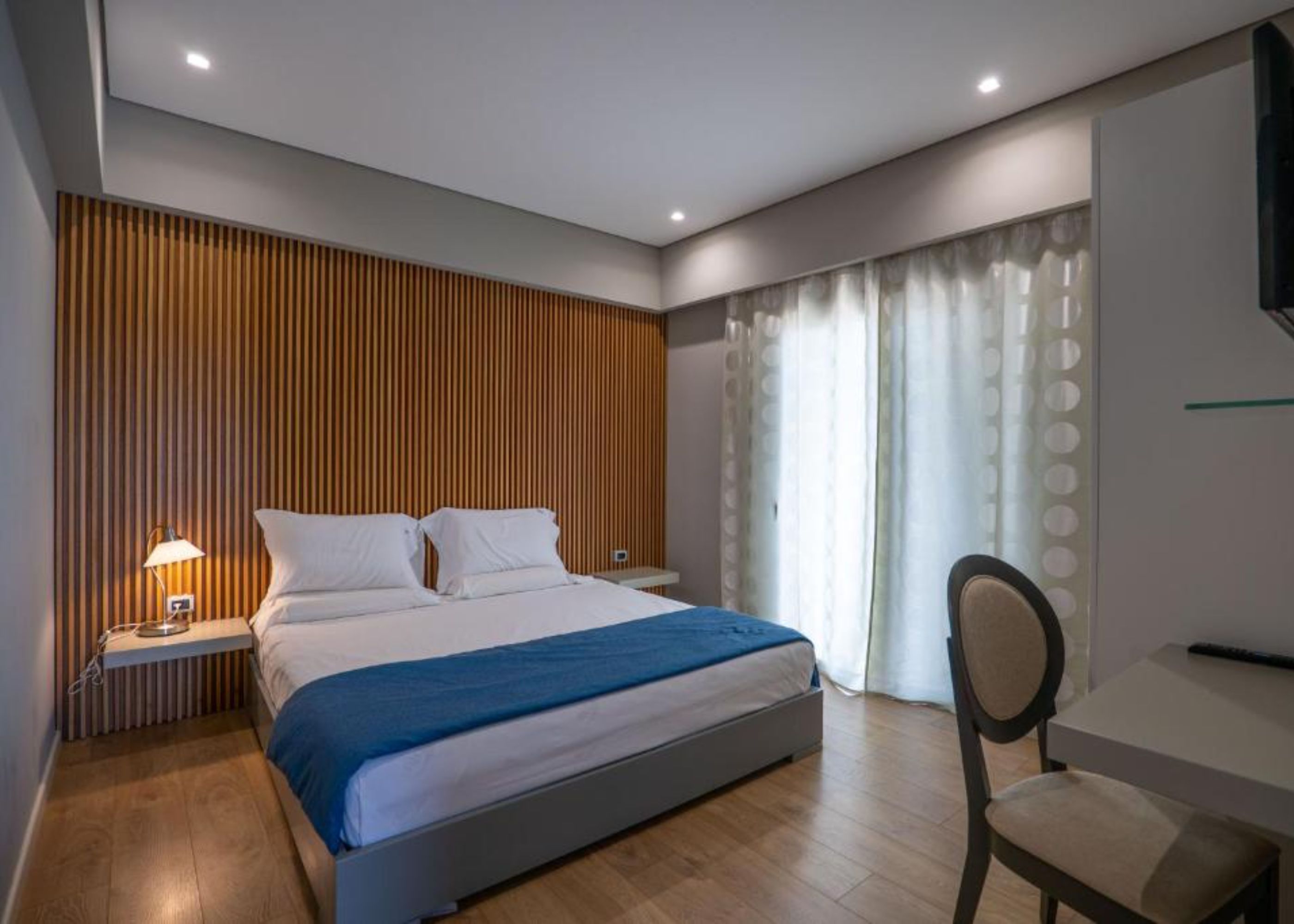 جناح سوبيريور بإطلالة على البحر بشرفة، Blue Sky Hotel 3/10