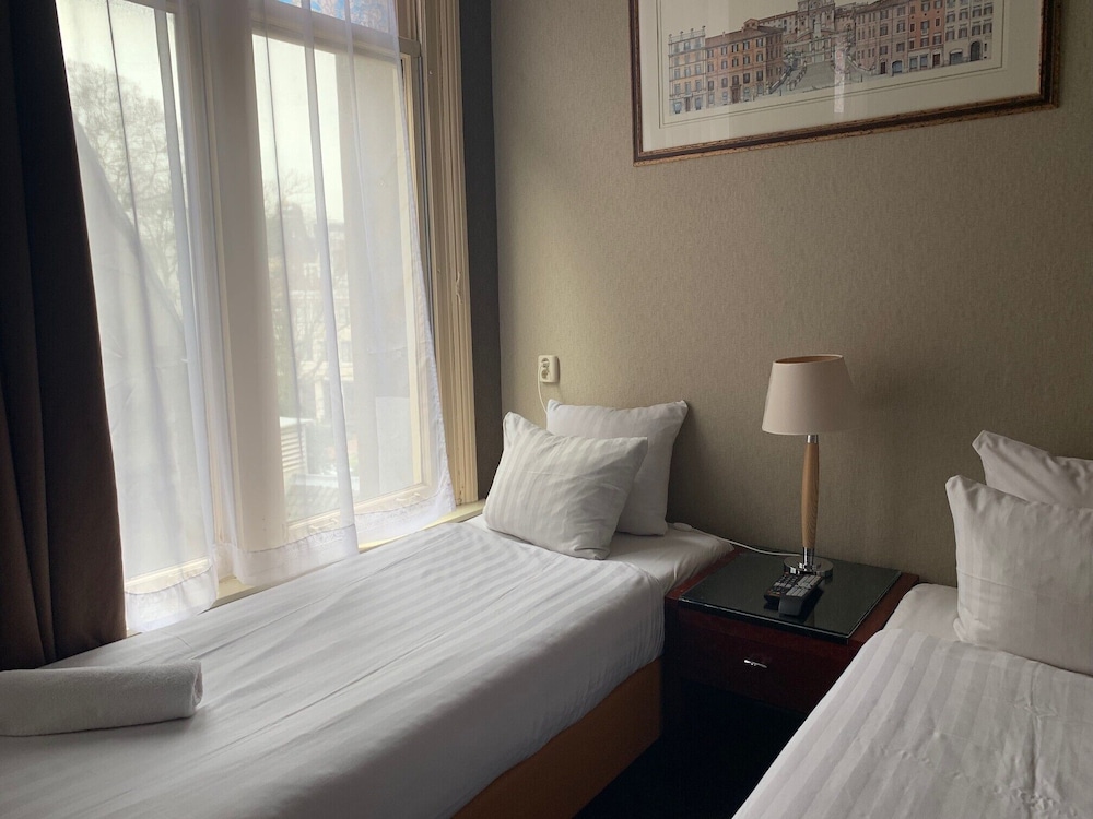 Di-Ann Hotel 15/67