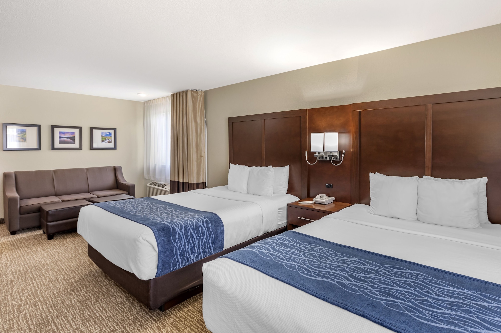 Upgrade, Efficiency, Suite, 2 Queen Beds, Sofa