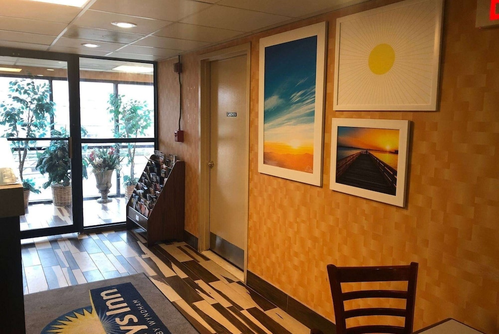 Days Inn by Wyndham Jersey City / NYC Area 2/41