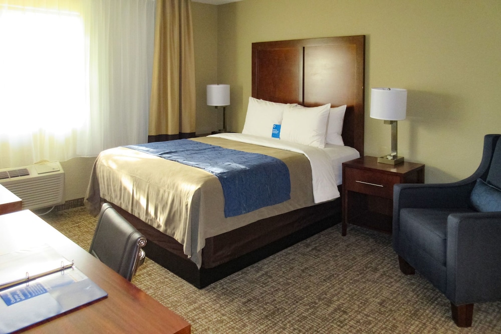 Comfort Inn & Suites Rocklin - Roseville 21/55