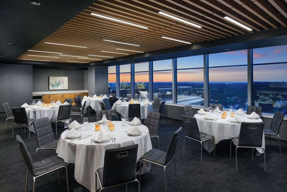 AC Hotel by Marriott Bethesda Downtown 44/49
