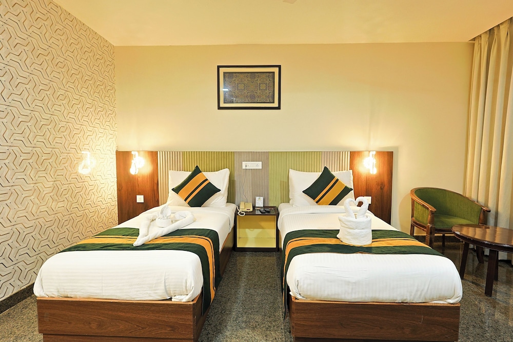 Hotel Silk City 15/50