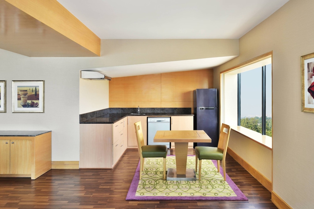 Courtyard By Marriott Chennai 31/38