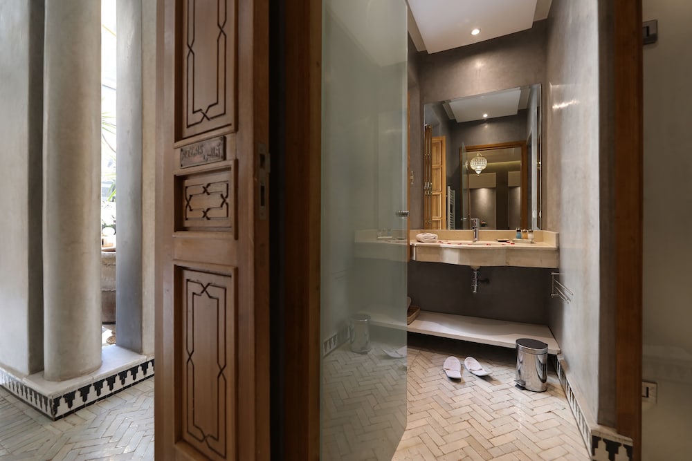 Riad L Etoile D Orient 44/75