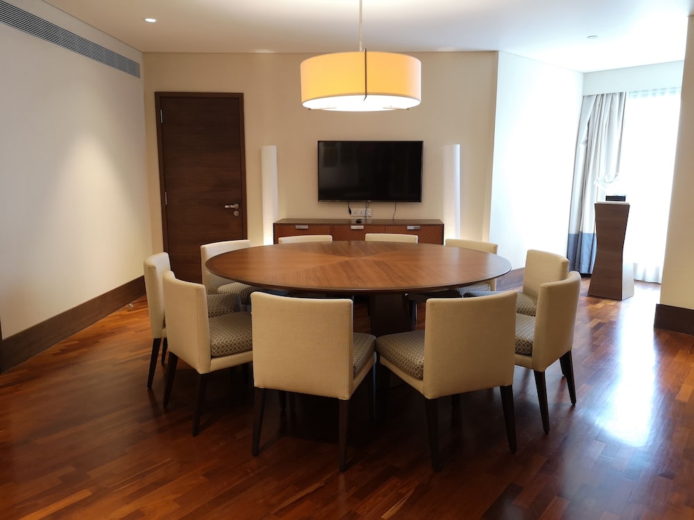 Grand Hyatt Hotel Singapore 65/76
