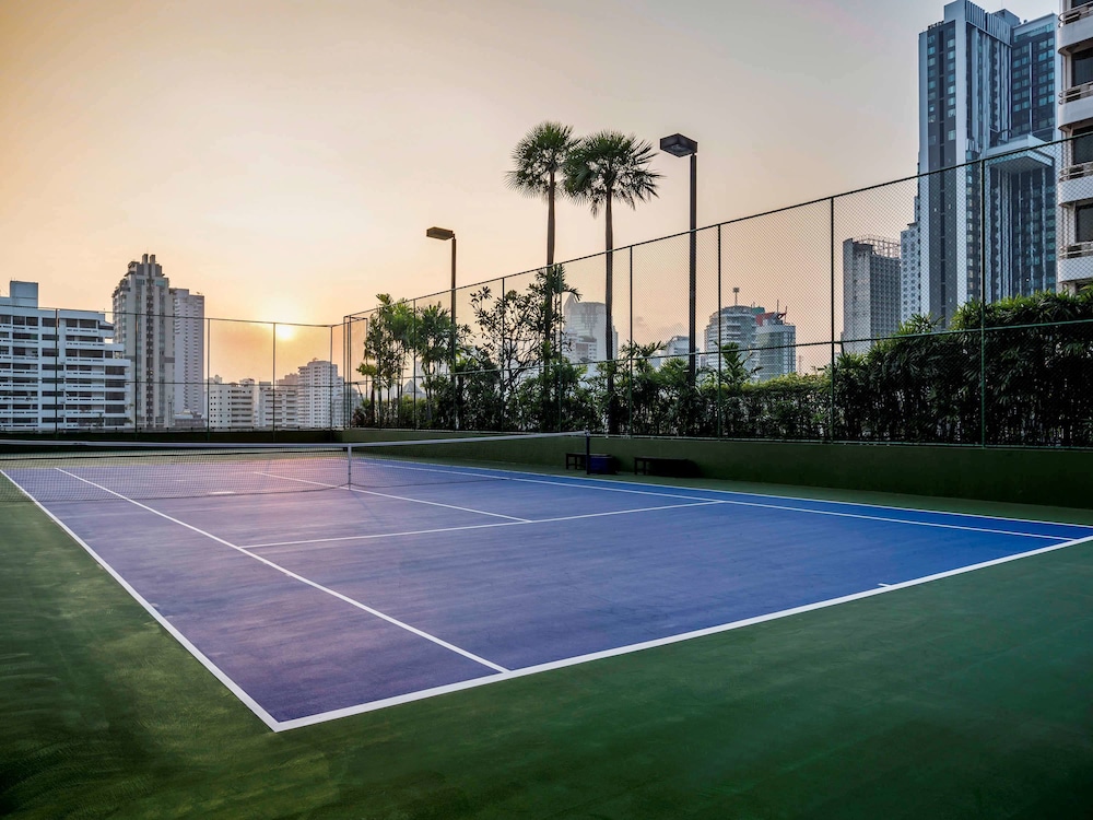 Hilton Bangkok Grande Asoke 37/59