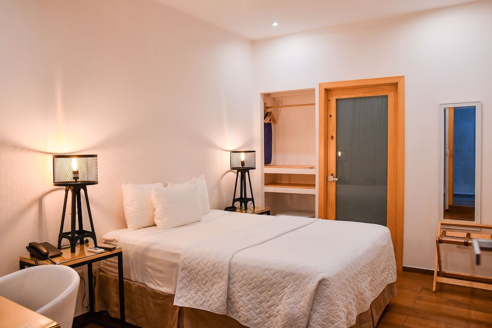 Kaleo Hotel Boutique 24/69