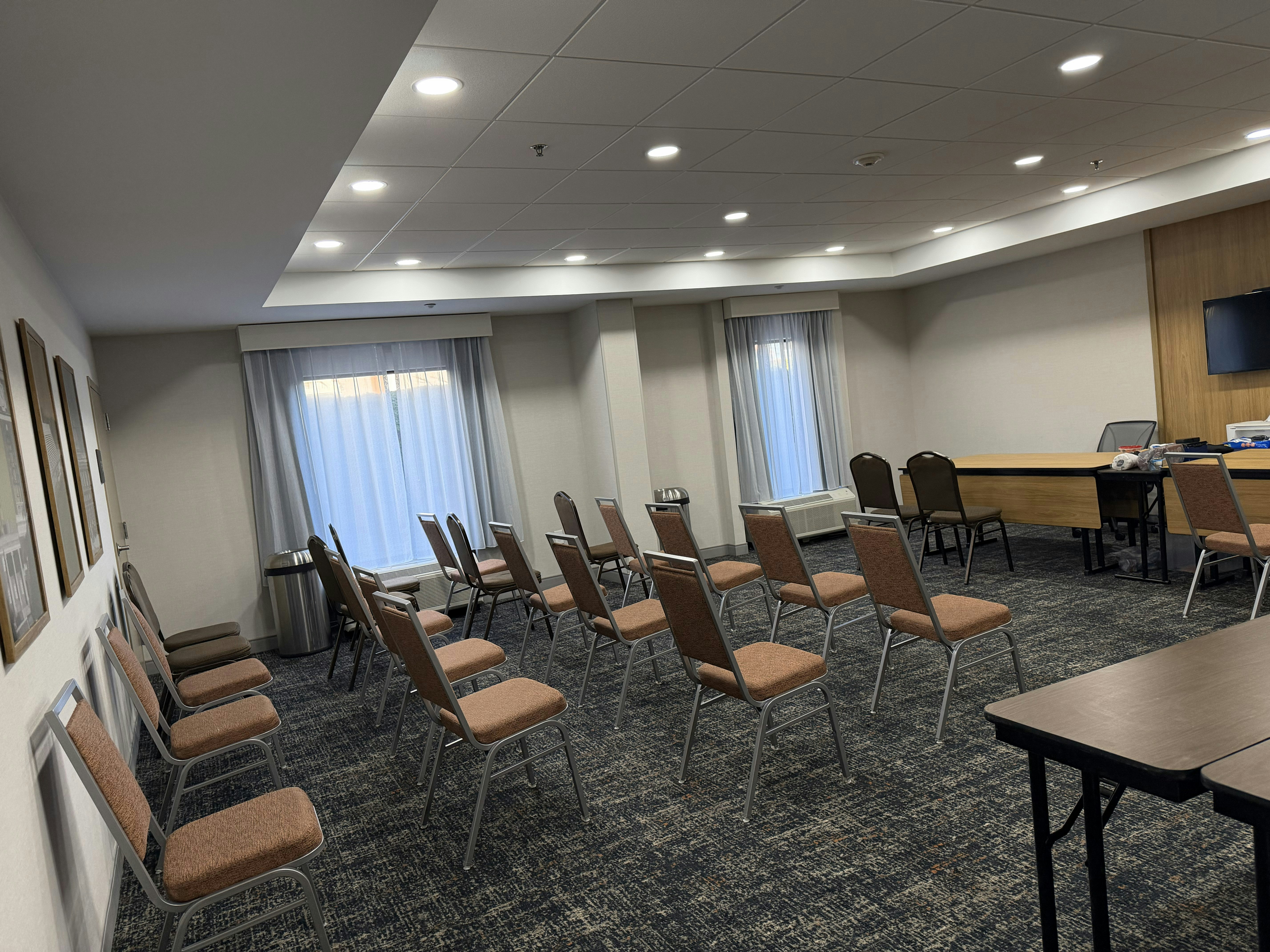 Hampton Inn Carrollton, GA 64/75