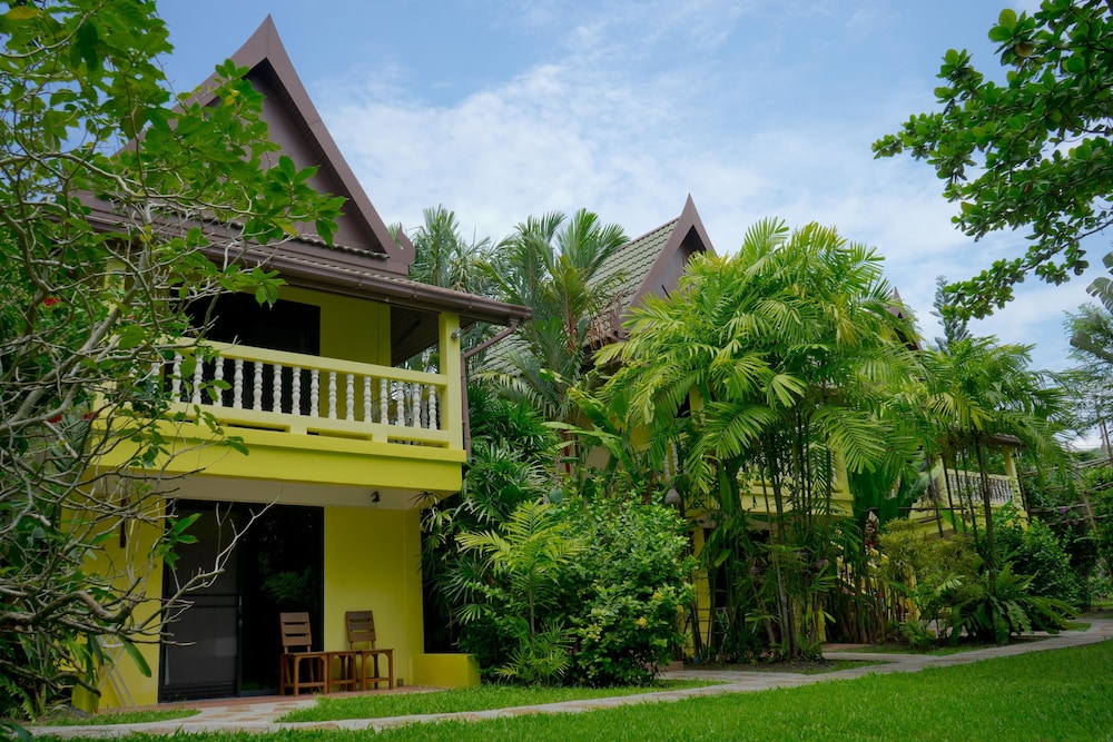 Chez Charly Bungalow 3/63