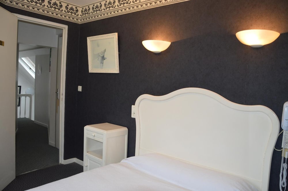 Hotel Victor Hugo 28/45