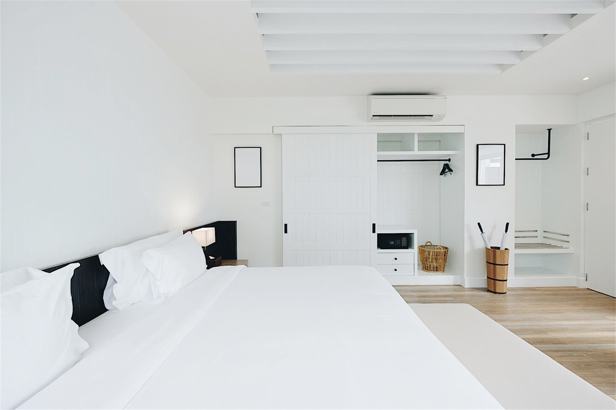 Celes Beachfront Pool Suite