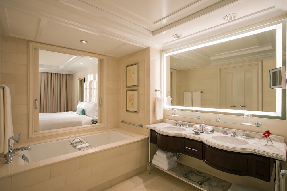 The St Regis Atlanta 34/79