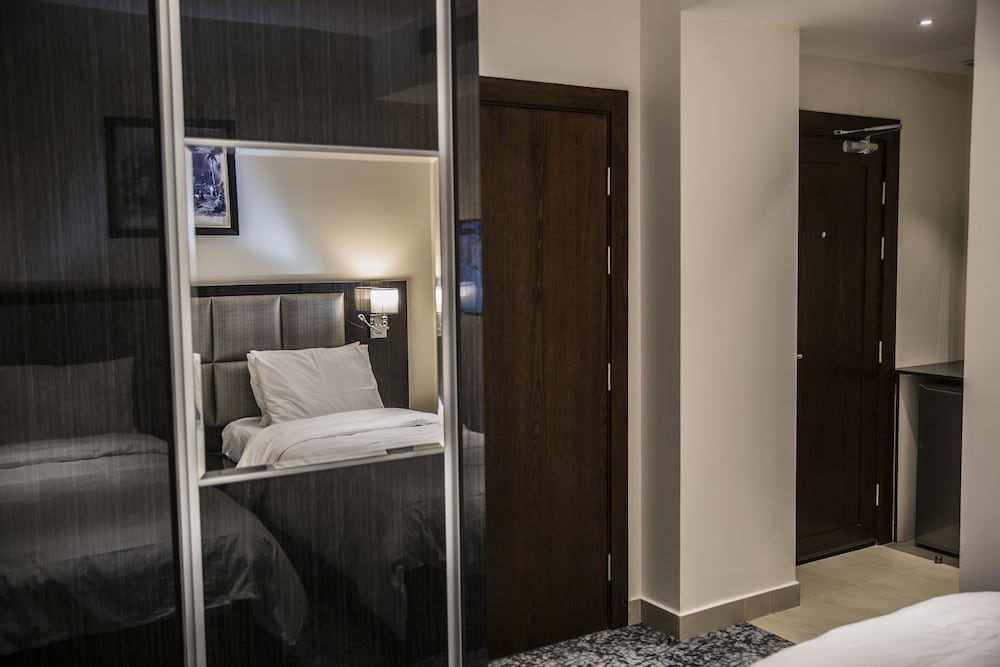 Naylover Hotel Suites 21/50
