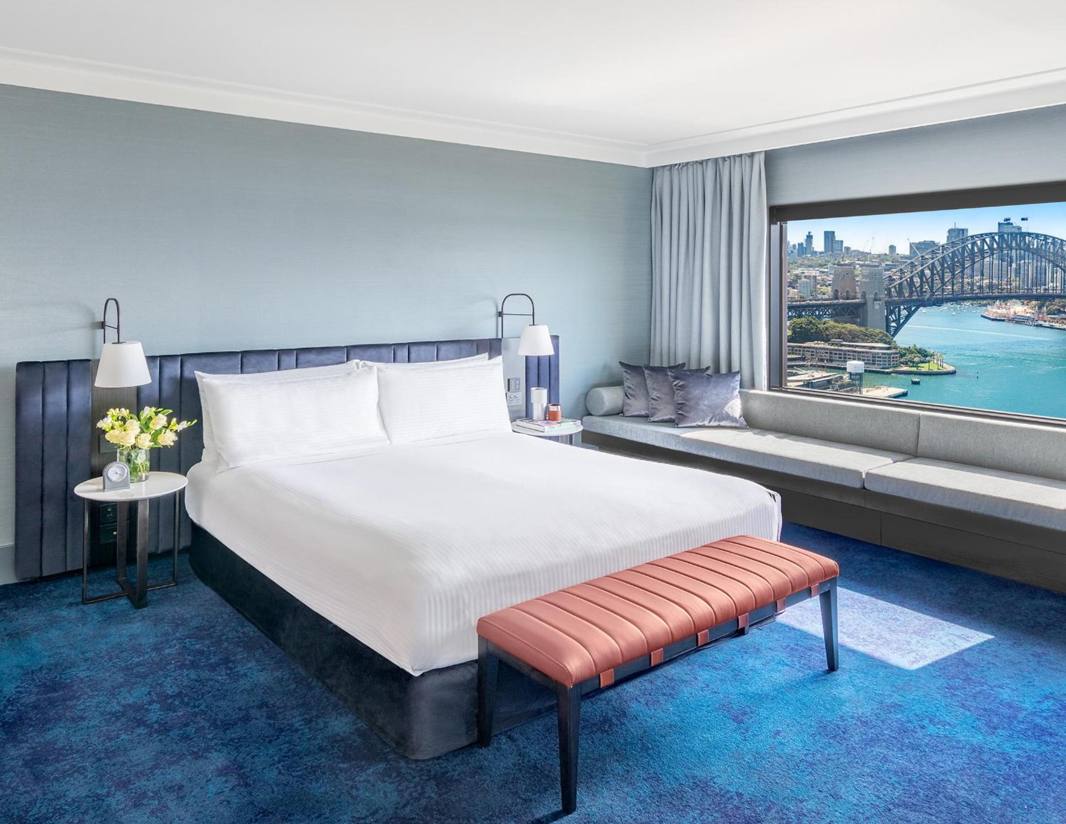 Harbor, Suite, King Bed, Bridge View