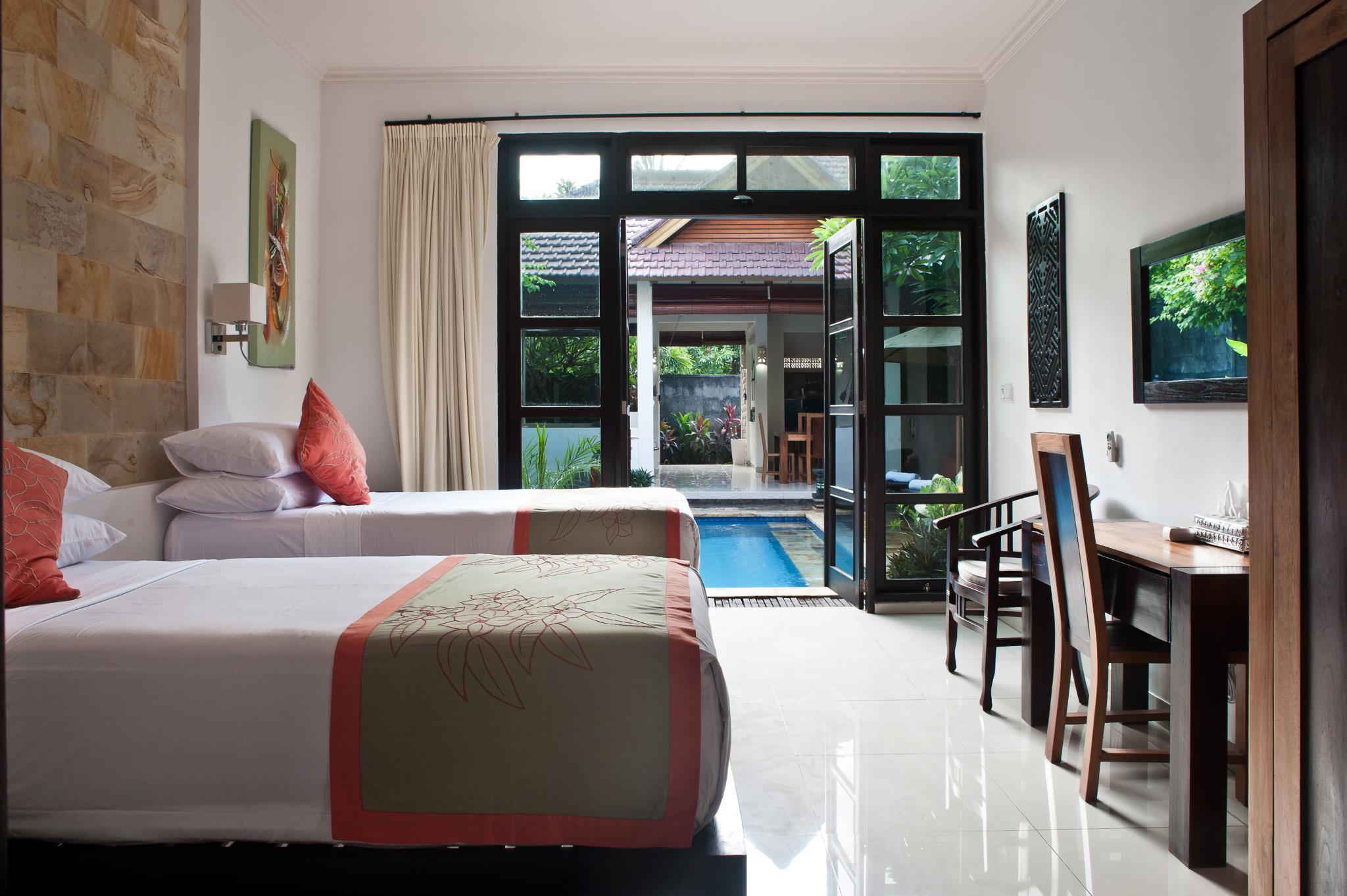 3 Bedrooms, Pool, Villa