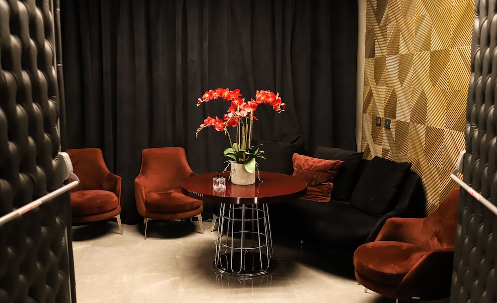 Grand Mercure Curitiba Rayon 34/50