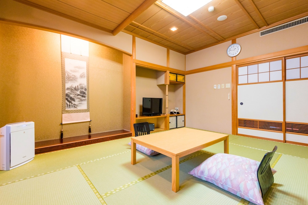 Hotel Kisoji 34/38