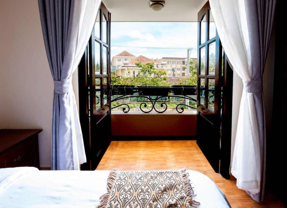 Le Petit Paris Hotel Dalat 45/67