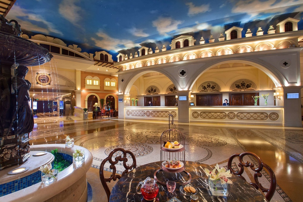 Hotel Indigo Shenzhen Overseas Chinese Town an IHG Hotel 60/78