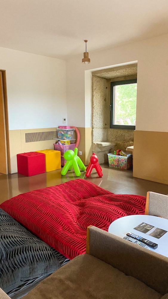 Colmeal Countryside Hotel 44/58