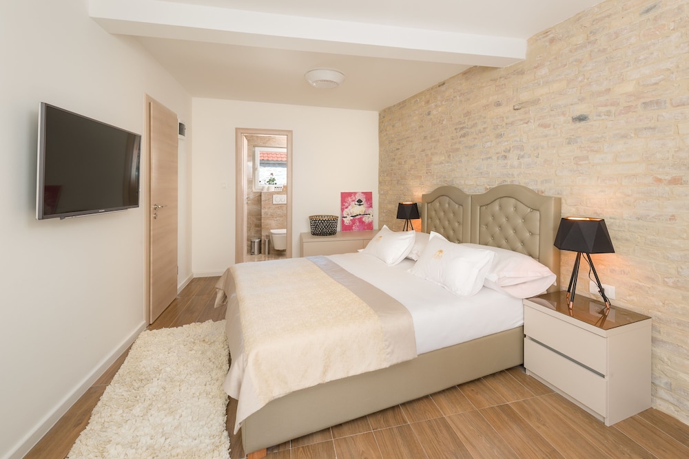 Luxury Rooms Agava 8/38