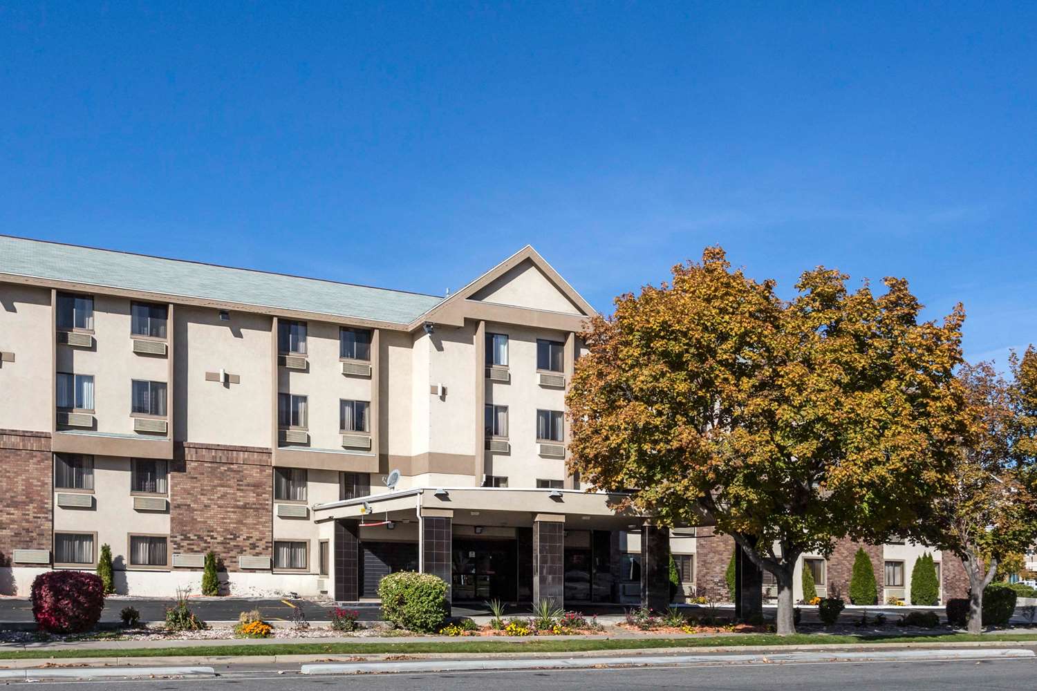 Quality Inn Downtown 4/27