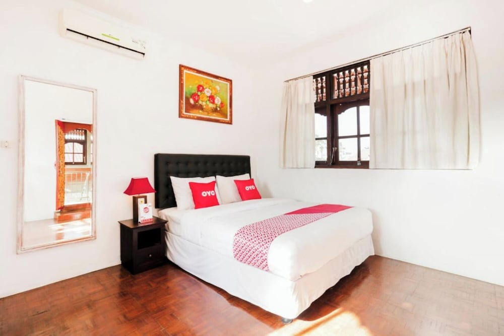 OYO 4003 Ceria Guesthouse Seminyak 16/39