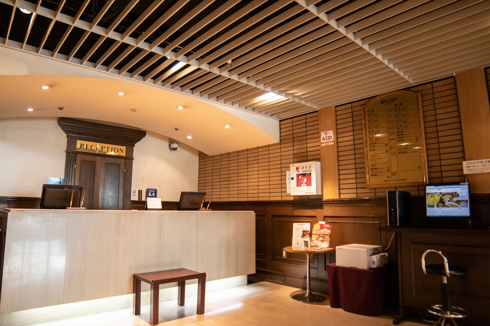HOTEL CONTINENTAL 6/64